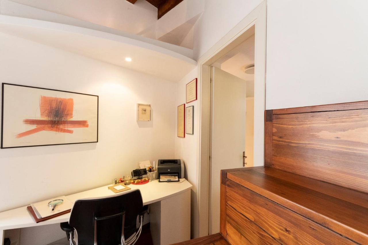 Anfiteatro Apartment In Brera มิลาน ภายนอก รูปภาพ